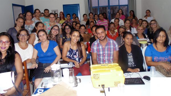 Agentes Comunitários participando da capacitação