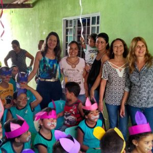 A Páscoa no Cemei de Chaveslândia A Páscoa no Cemei de Chaveslândia
