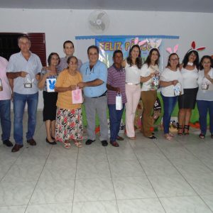 Grupo da Terceira Idade de Santa Vitória comemora a Páscoa