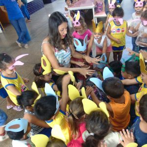 Vamos fazer mágica criançada no Dia da Páscoa do Cemei do Bairro Brasil Vamos fazer mágica criançada no Dia da Páscoa do Cemei do Bairro Brasil