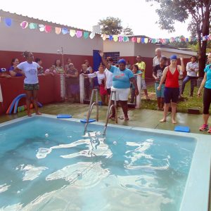 Alunos da Apae homenageiam as mães