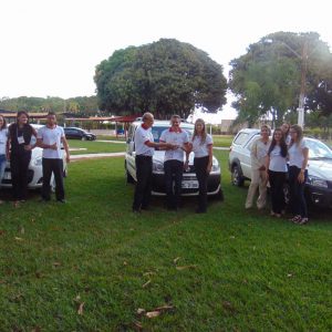 Prefeitura entrega 3 novos veículos e reforça frota da Secretaria de Saúde Prefeitura entrega 3 novos veículos e reforça frota da Secretaria de Saúde