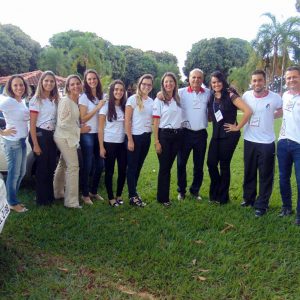 Prefeitura entrega 3 novos veículos e reforça frota da Secretaria de Saúde Prefeitura entrega 3 novos veículos e reforça frota da Secretaria de Saúde