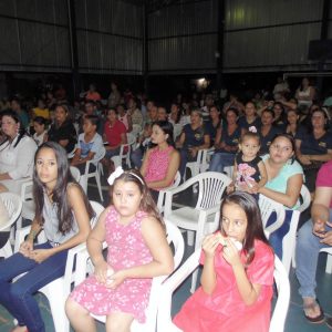 Projeto que incentiva prática de leitura é desenvolvido na Escola Municipal Tancredo Neves Projeto que incentiva prática de leitura é desenvolvido na Escola Municipal Tancredo Neves