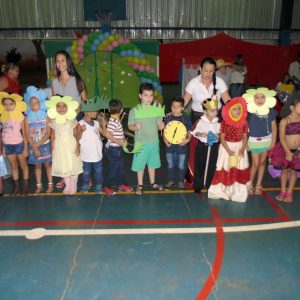 Projeto que incentiva prática de leitura é desenvolvido na Escola Municipal Tancredo Neves Projeto que incentiva prática de leitura é desenvolvido na Escola Municipal Tancredo Neves