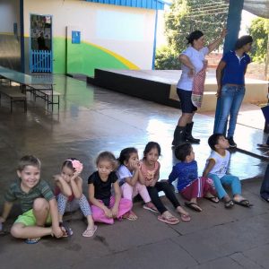 CEMEI Luiza Maria de Paula ensina os alunos a cultivar e preservar o Meio Ambiente com o Projeto Meu Jardim CEMEI Luiza Maria de Paula ensina os alunos a cultivar e preservar o Meio Ambiente com o Projeto Meu Jardim
