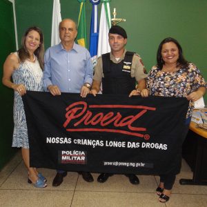 Com apoio da prefeitura de Santa Vitória, PROERD mantém atividades e realiza formatura de mais uma turma