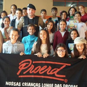 Com apoio da prefeitura de Santa Vitória, PROERD mantém atividades e realiza formatura de mais uma turma