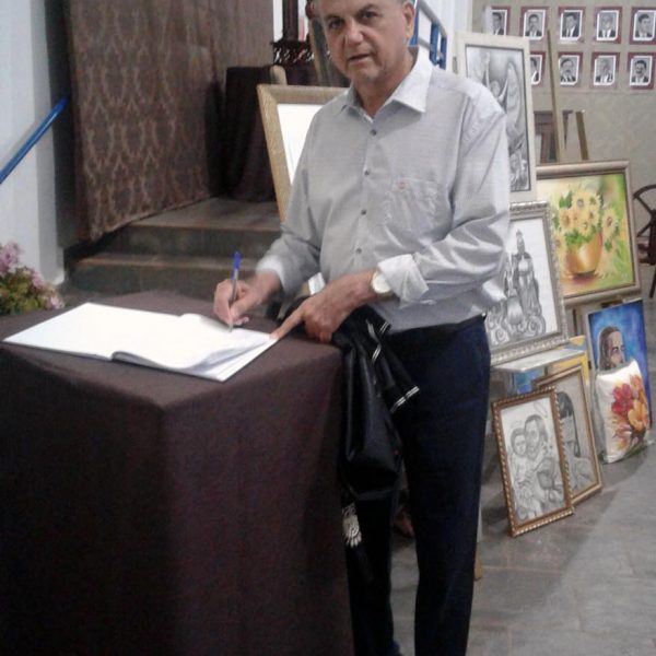 Espaço “Memórias de Santa Vitória” atrai a curiosidade dos visitantes durante a 37ª Exposanta