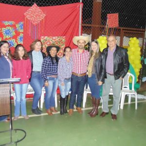 Festa Junina da Escola Municipal São José agita comunidade de Santa Vitória Festa Junina da Escola Municipal São José agita comunidade de Santa Vitória