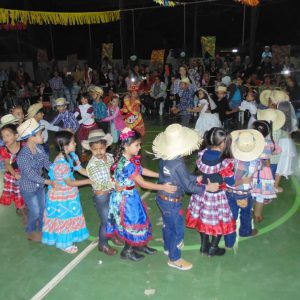 Festa Junina da Escola Municipal São José agita comunidade de Santa Vitória Festa Junina da Escola Municipal São José agita comunidade de Santa Vitória