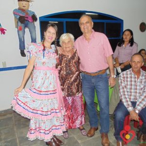 Festa junina da Terceira Idade atrai grande multidão para o Centro de Convenções (12) Festa junina da Terceira Idade atrai grande multidão para o Centro de Convenções (12)