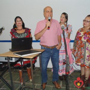 Festa junina da Terceira Idade atrai grande multidão para o Centro de Convenções (30) Festa junina da Terceira Idade atrai grande multidão para o Centro de Convenções (30)