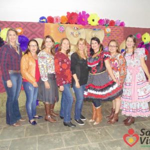 Festa junina da Terceira Idade atrai grande multidão para o Centro de Convenções (56) Festa junina da Terceira Idade atrai grande multidão para o Centro de Convenções (56)