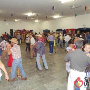 Festa junina da Terceira Idade atrai grande multidão para o Centro de Convenções (61) Festa junina da Terceira Idade atrai grande multidão para o Centro de Convenções (61)