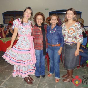 Festa junina da Terceira Idade atrai grande multidão para o Centro de Convenções (65) Festa junina da Terceira Idade atrai grande multidão para o Centro de Convenções (65)