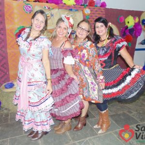 Festa junina da Terceira Idade atrai grande multidão para o Centro de Convenções (81) Festa junina da Terceira Idade atrai grande multidão para o Centro de Convenções (81)