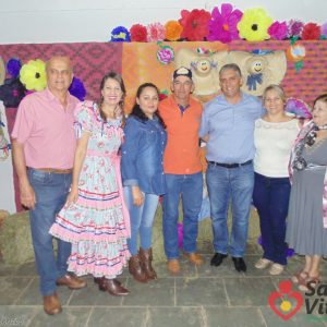 Festa junina da Terceira Idade atrai grande multidão para o Centro de Convenções (83) Festa junina da Terceira Idade atrai grande multidão para o Centro de Convenções (83)