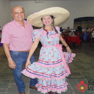 Festa junina da Terceira Idade atrai grande multidão para o Centro de Convenções (86) Festa junina da Terceira Idade atrai grande multidão para o Centro de Convenções (86)