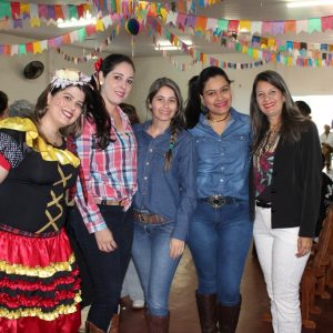 Festa junina reúne integrantes do programa Hiperdia Em Santa Vitória