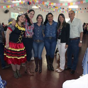 Festa junina reúne integrantes do programa Hiperdia Em Santa Vitória