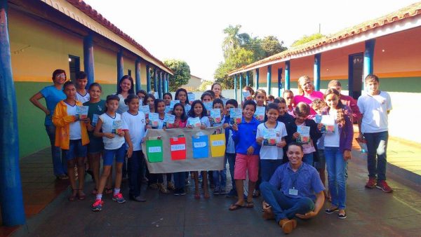 Palestra sobre reciclagem do lixo para sanitaristas em Santa Vitória