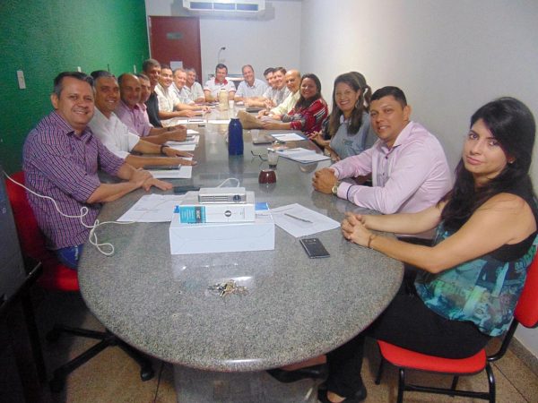 Prefeito de Santa Vitória tem como princípios básicos a transparência de sua administração