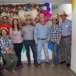 Comidas típicas, decoração e alegria marcaram as comemorações juninas nos setores da prefeitura Comidas típicas, decoração e alegria marcaram as comemorações juninas nos setores da prefeitura