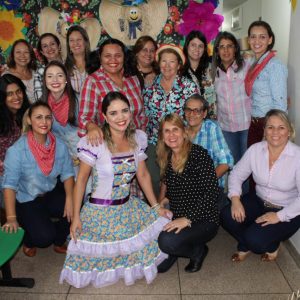 Comidas típicas, decoração e alegria marcaram as comemorações juninas nos setores da prefeitura Comidas típicas, decoração e alegria marcaram as comemorações juninas nos setores da prefeitura