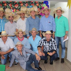 Comidas típicas, decoração e alegria marcaram as comemorações juninas nos setores da prefeitura Comidas típicas, decoração e alegria marcaram as comemorações juninas nos setores da prefeitura