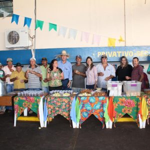 Comidas típicas, decoração e alegria marcaram as comemorações juninas nos setores da prefeitura Comidas típicas, decoração e alegria marcaram as comemorações juninas nos setores da prefeitura