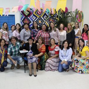 Comidas típicas, decoração e alegria marcaram as comemorações juninas nos setores da prefeitura Comidas típicas, decoração e alegria marcaram as comemorações juninas nos setores da prefeitura