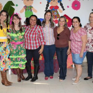 Comidas típicas, decoração e alegria marcaram as comemorações juninas nos setores da prefeitura Comidas típicas, decoração e alegria marcaram as comemorações juninas nos setores da prefeitura