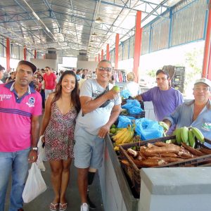 primeiro dia de funcionamento da Feira Municipal no novo espaço em Santa Vitória (4) primeiro dia de funcionamento da Feira Municipal no novo espaço em Santa Vitória (4)