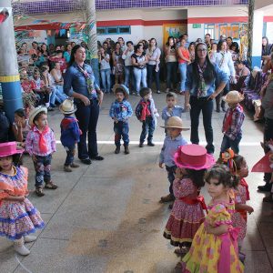 2º Arraial do CEMEI Ercílio Domingues Franco (7) 2º Arraial do CEMEI Ercílio Domingues Franco (7)