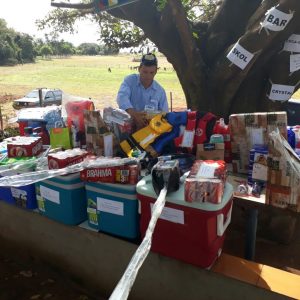 8º Passeio Ecológico de Santa Vitória atrai multidão que recolhe toneladas de lixo do leito dos rios (21) 8º Passeio Ecológico de Santa Vitória atrai multidão que recolhe toneladas de lixo do leito dos rios (21)