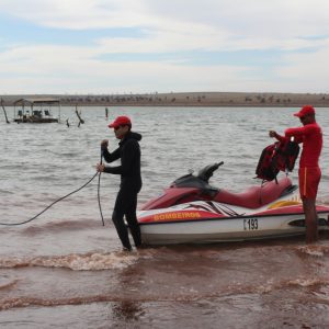 8º Passeio Ecológico de Santa Vitória atrai multidão que recolhe toneladas de lixo do leito dos rios (6) 8º Passeio Ecológico de Santa Vitória atrai multidão que recolhe toneladas de lixo do leito dos rios (6)