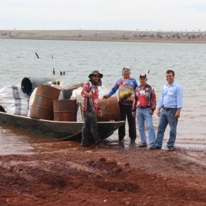 8º Passeio Ecológico de Santa Vitória atrai multidão que recolhe toneladas de lixo do leito dos rios (8) 8º Passeio Ecológico de Santa Vitória atrai multidão que recolhe toneladas de lixo do leito dos rios (8)