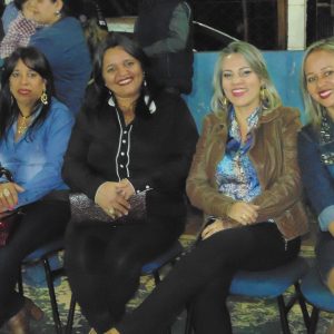 Alegria e muita dança, na festa junina da Escola Municipal Geraldo Ribeiro (7)