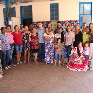 Festa Junina reforça laços nas comunidades assistidas pelos CRAS em Santa Vitória (17) Festa Junina reforça laços nas comunidades assistidas pelos CRAS em Santa Vitória (17)