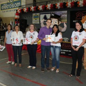 Solenidade de formatura dos alunos do PROERD em Santa Vitória Solenidade de formatura dos alunos do PROERD em Santa Vitória