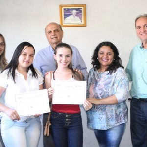Telecentro-entrega-certificados-para-nova-turma-de-formandos-(15) Telecentro-entrega-certificados-para-nova-turma-de-formandos-(15)