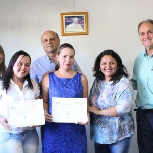 Telecentro-entrega-certificados-para-nova-turma-de-formandos-(17) Telecentro-entrega-certificados-para-nova-turma-de-formandos-(17)