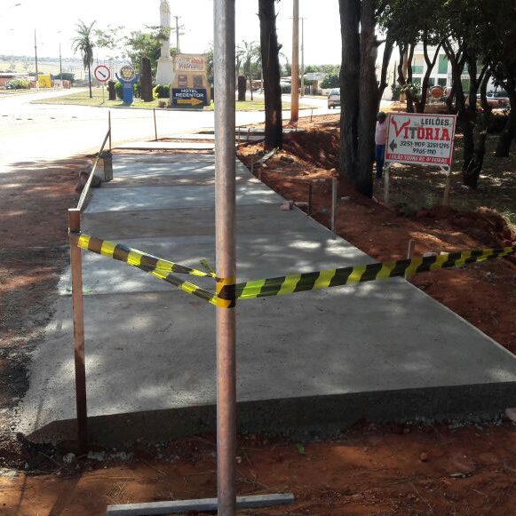 Prefeitura promove melhorias em vários pontos da cidade Prefeitura promove melhorias em vários pontos da cidade