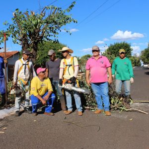 Prefeitura promove melhorias em vários pontos da cidade Prefeitura promove melhorias em vários pontos da cidade