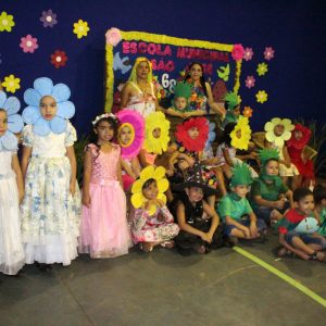 A Escola Municipal São José comemora o 68º aniversário com muita alegria (14)