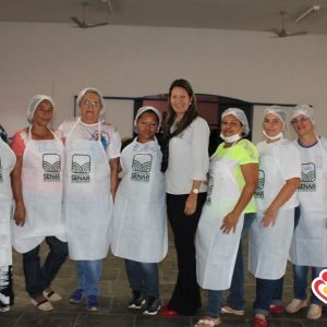 Prefeitura, Sindicato Rural e SENAR promovem curso de doces cristalizados e compota Prefeitura, Sindicato Rural e SENAR promovem curso de doces cristalizados e compota