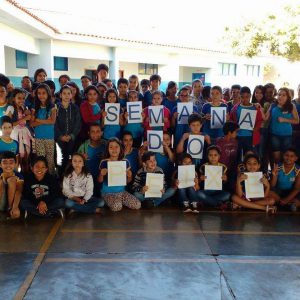 Sanitaristas Mirins de Santa Vitória participam de atividades da Semana do Peixe Sanitaristas Mirins de Santa Vitória participam de atividades da Semana do Peixe