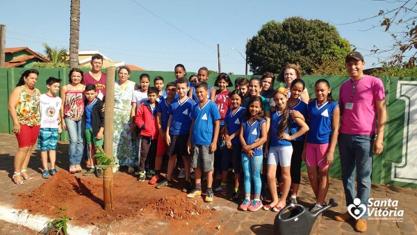 Sanitaristas Mirins têm várias ações educativas que marcam o dia da árvore (12)
