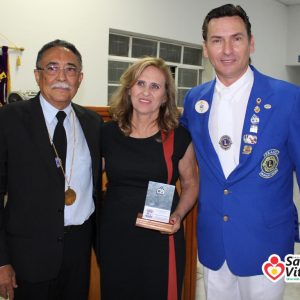 Presença do governador do Distrito, Lions Santa Vitória realiza festiva de posse